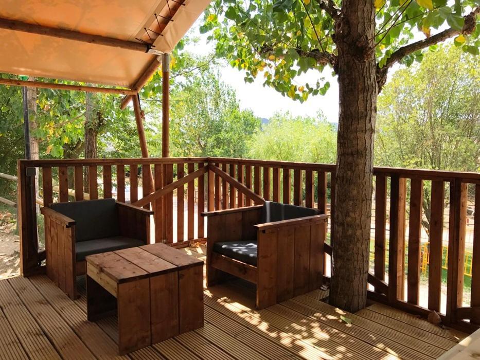 Bungalows - Camping El Solsones Solsona Kamer foto