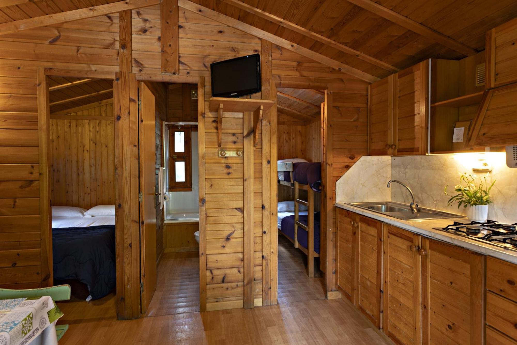 Bungalows - Camping El Solsones Solsona Buitenkant foto